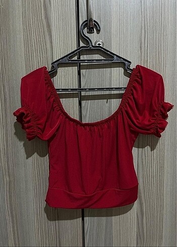 Trendyol & Milla Kırmızı crop