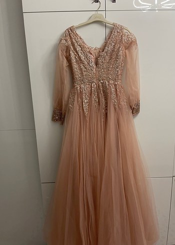 İşlemeli V Yaka Uzun Kollu Bej Nişan Elbisesi - Görsel 4