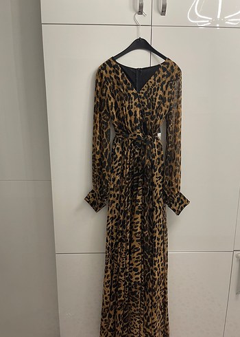 Kahverengi Leopar Desenli Uzun Elbise - Görsel 4