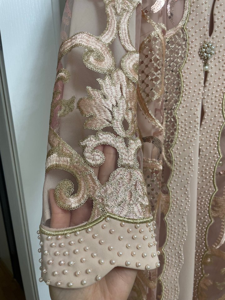 Dantel İşlemeli Bej Uzun Abiye Elbise - Görsel 2