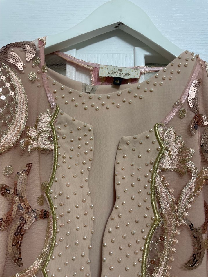 Dantel İşlemeli Bej Uzun Abiye Elbise - Görsel 4