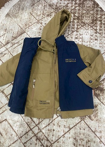 Kahverengi Kapüşonlu Erkek Çocuk Ceket - Görsel 2