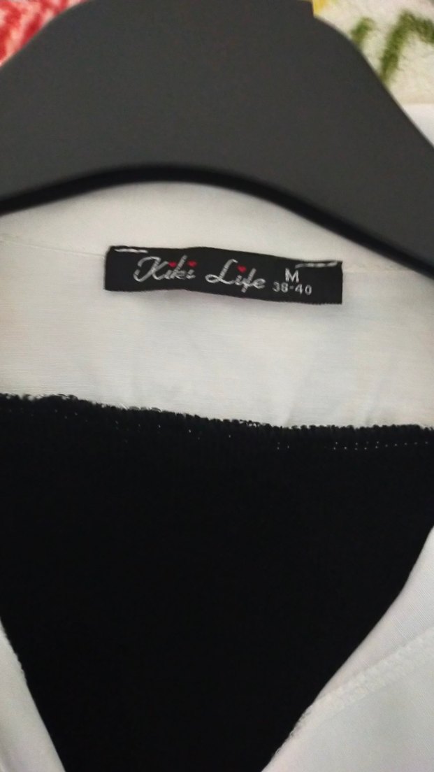 V Yaka Siyah Uzun Kollu Elbise - Görsel 3