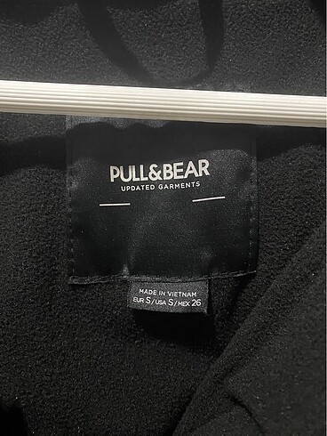 Pull and Bear PULL&BEAR