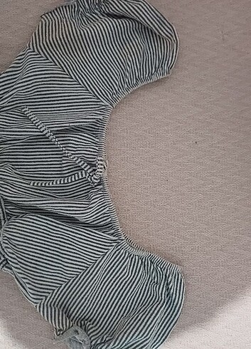 Düşük omuz crop