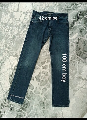 Mavi erkek Jean 