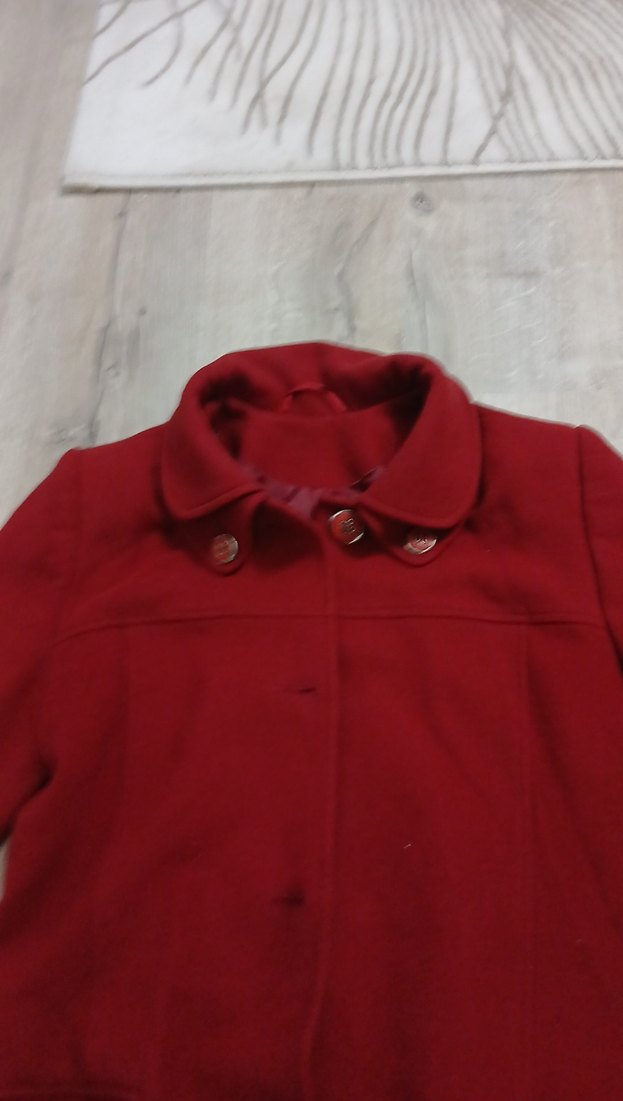 Düğmeli Kırmızı Kadın Kaban - Görsel 2