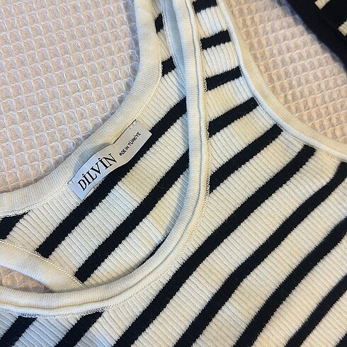 Dilvin Mini Crop