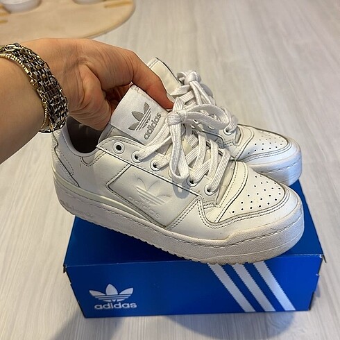 36,5 Beden beyaz Renk Adidas ayakkabı