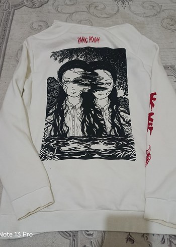 Bershka Beyaz Kapüşonlu Punk Tarzı Sweatshirt