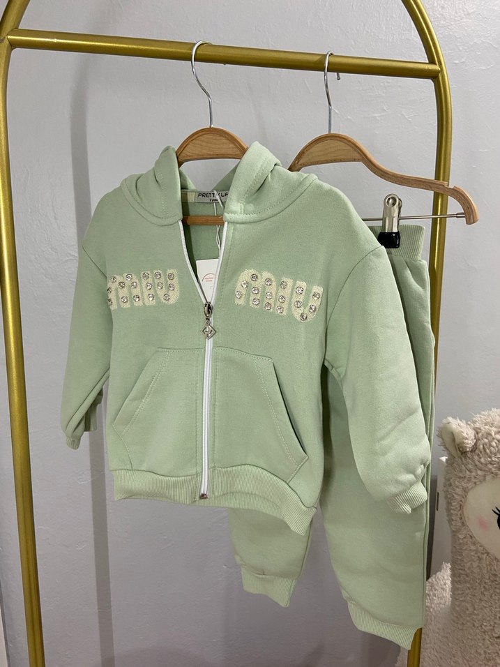 Yeşil Nakışlı Kapüşonlu Kız Eşofman Takımı 2-5 yaş - Görsel 3