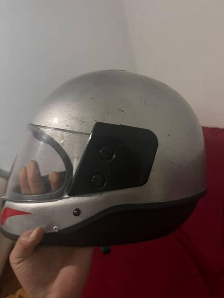 Diger Kırmızı ve beyaz Desenli Motosiklet Kaskı 2 adet fiyatı - Görsel 5