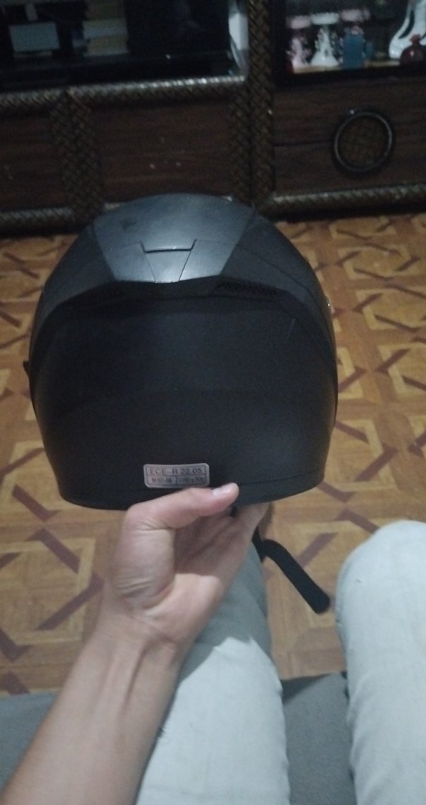 Siyah Kemerli Motosiklet Kaskı - Görsel 4