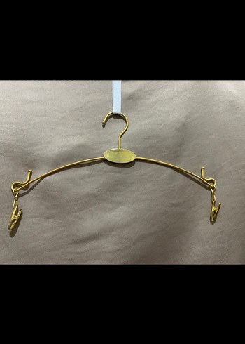 Beyaz ve Gri Askı - Görsel 8