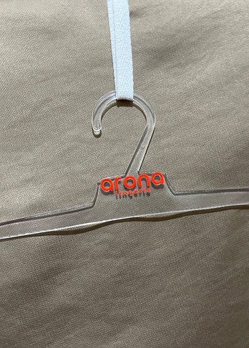 Beyaz ve Gri Askı - Görsel 11