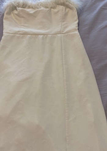 Tüylü Straplez Uzun Nikah Elbise - Görsel 7