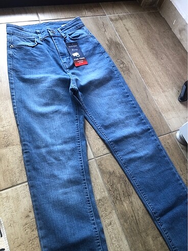 27 Beden Pantolon
