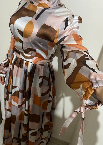 Çok Renkli Uzun Drapeli Kadın Elbise - Görsel 2