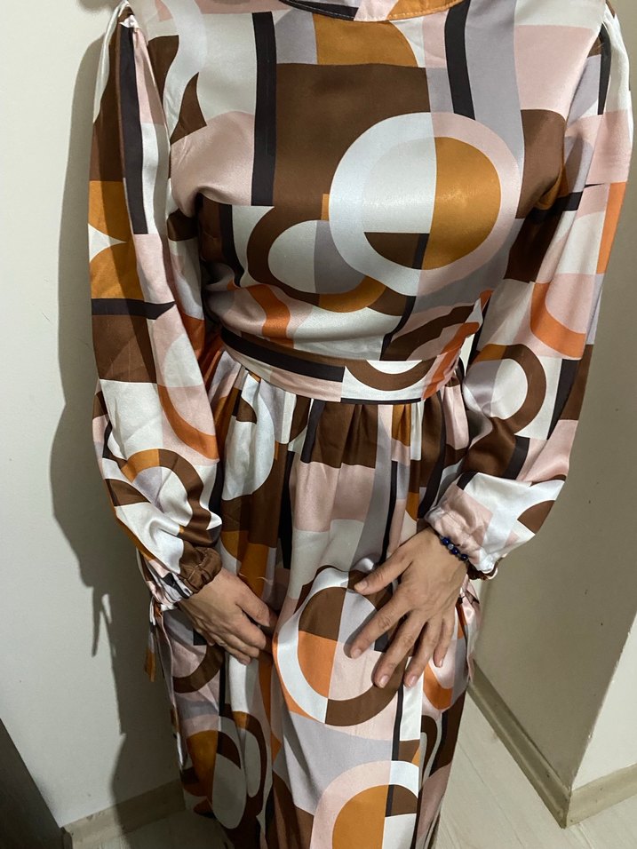 Çok Renkli Uzun Drapeli Kadın Elbise - Görsel 5