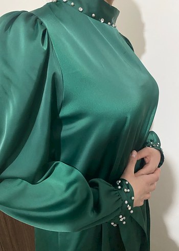 Uzun Kol Drapeli Yeşil Abiye Elbise - Görsel 3