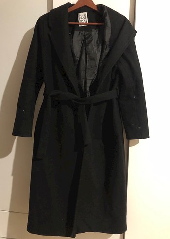 Kuşaklı Siyah Kaban - Görsel 3