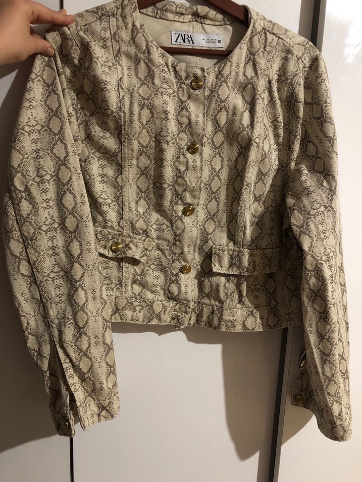Yılan Desenli,, Kısa Kesim Kadın Ceket - Görsel 3