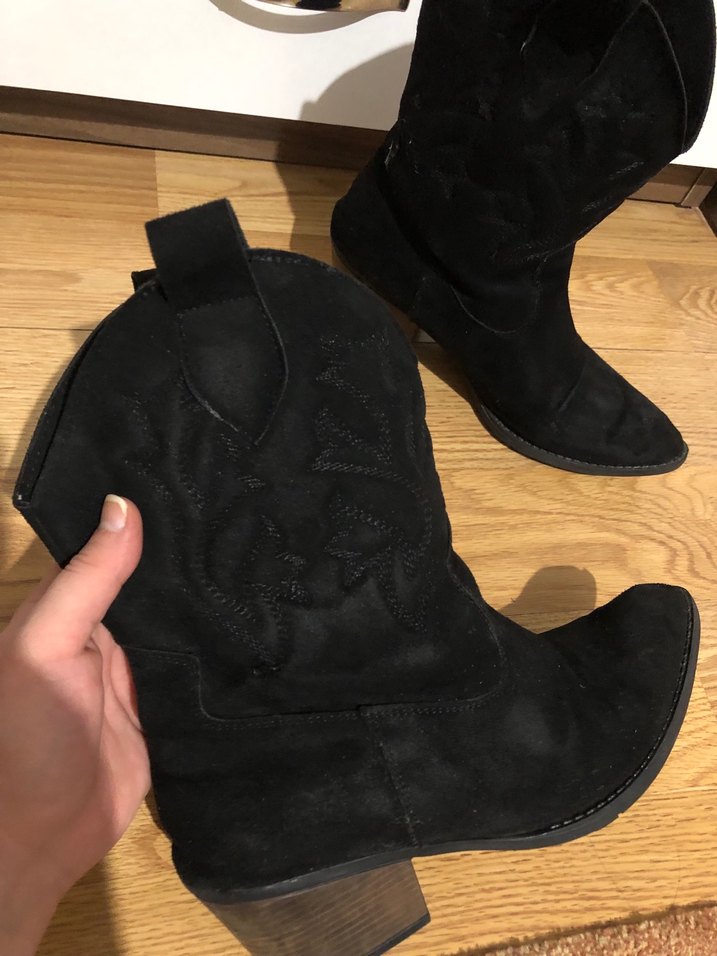 Siyah Süet Kadın Gotik Topuklu Bot - Görsel 5