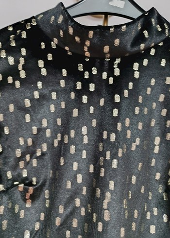 TrendYol Siyah altın sarılı crop - Görsel 4