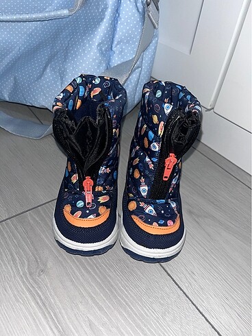 LC Waikiki Bebek Bot