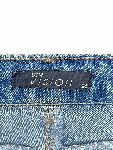26 Beden mavi Renk LC Waikiki Jean / Kot %70 İndirimli.