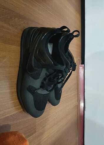 Nike air