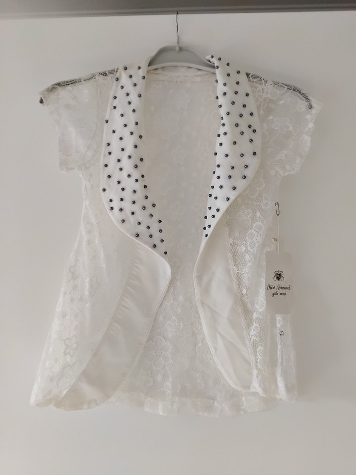 Kız Çocuk Beyaz Dantel İşlemeli Bolero - Görsel 3