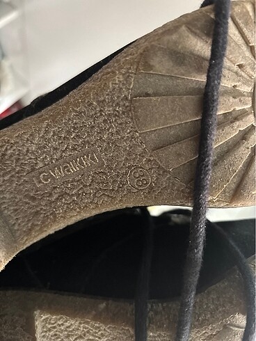 LC Waikiki Topuklu bot