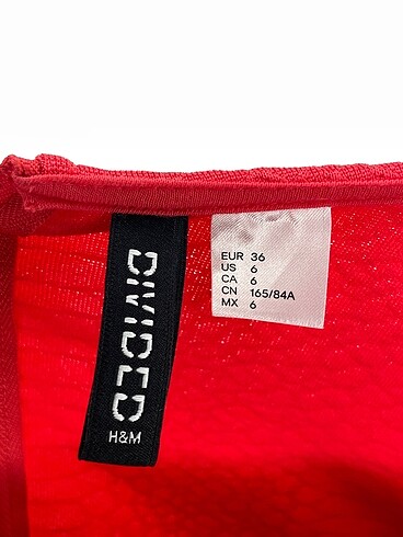 36 Beden çeşitli Renk H&M Kısa Elbise %70 İndirimli.