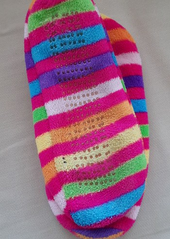 Renkli Çizgili Kız Ev Terliği - Görsel 3