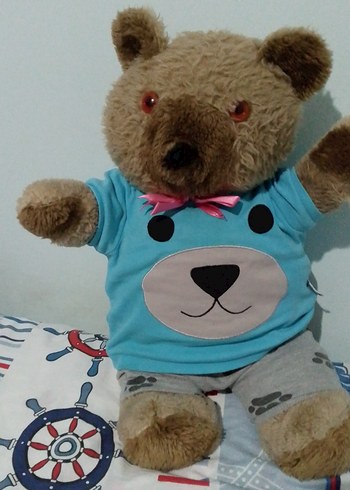 Renkli Tişörtlü Gri Peluş Ayı Oyuncak
