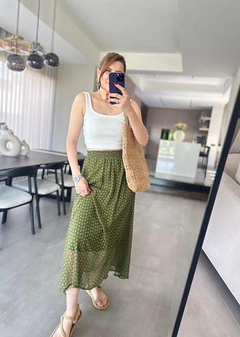 Yeşil Puantiyeli Astarlı Tül Uzun Etek - Görsel 3