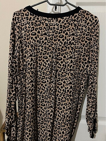LC Waikiki Leoparlı Çok Şık Tunik Bluz