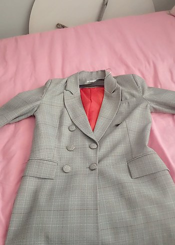 Gri Düğmeli Kadın Blazer Ceket