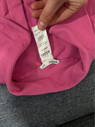Addax Crop bluz