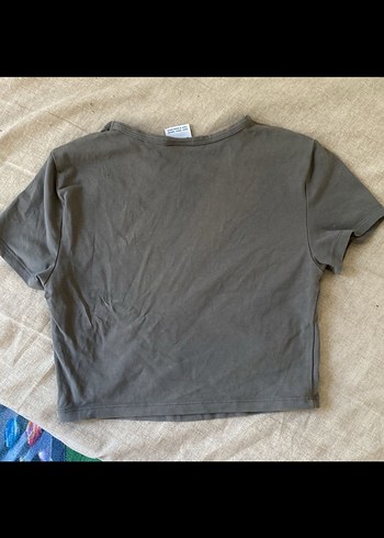 BERSHKA Gri Kısa Kollu Baskılı Kadın Tişört - Görsel 3