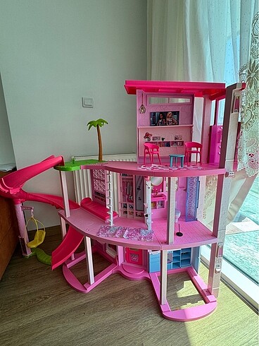 Barbie HMX10 BRB Dreamhouse
