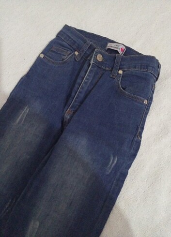 26 Beden İncili Jean