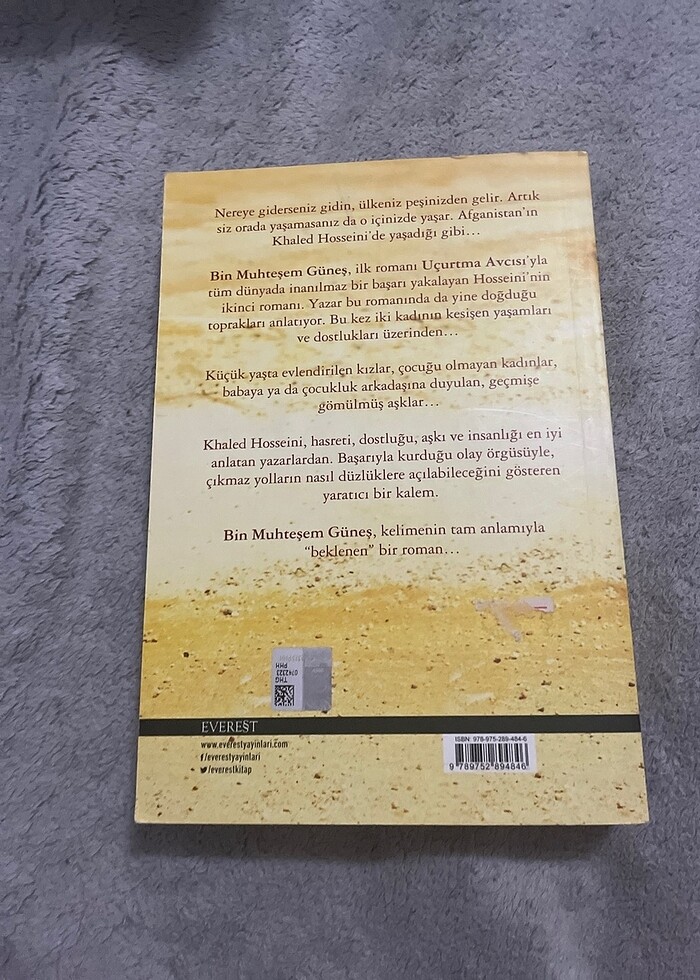 Khaled Hosseini-Bin Muhteşem Güneş - Görsel 2