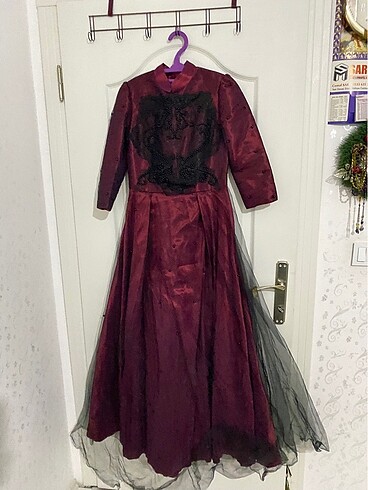Bordo elbise