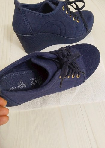 Lacivert Dolgu Topuklu Kadın Günlük Ayakkabı - Görsel 2