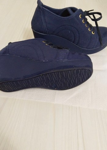 Lacivert Dolgu Topuklu Kadın Günlük Ayakkabı - Görsel 4