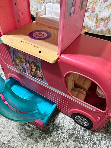 Barbie Karavan