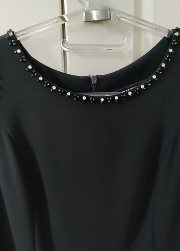 Siyah Elbise - Görsel 3