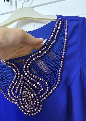 Boncuk İşlemeli Lacivert Midi Elbise - Görsel 3